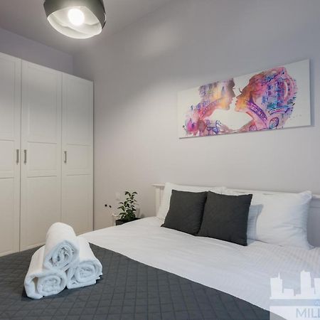 Ferienwohnung Millennium Awangarda Grey Warschau Exterior foto