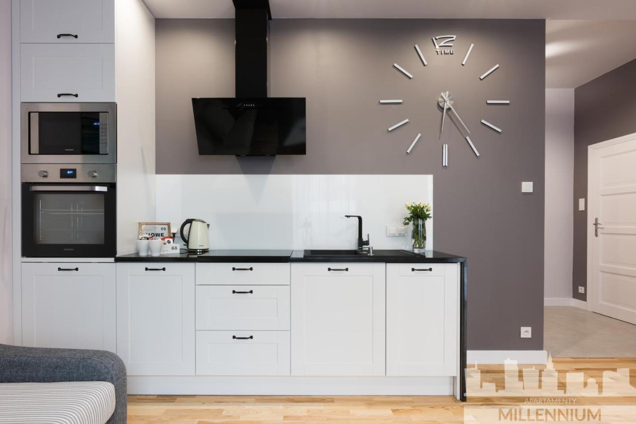 Ferienwohnung Millennium Awangarda Grey Warschau Exterior foto