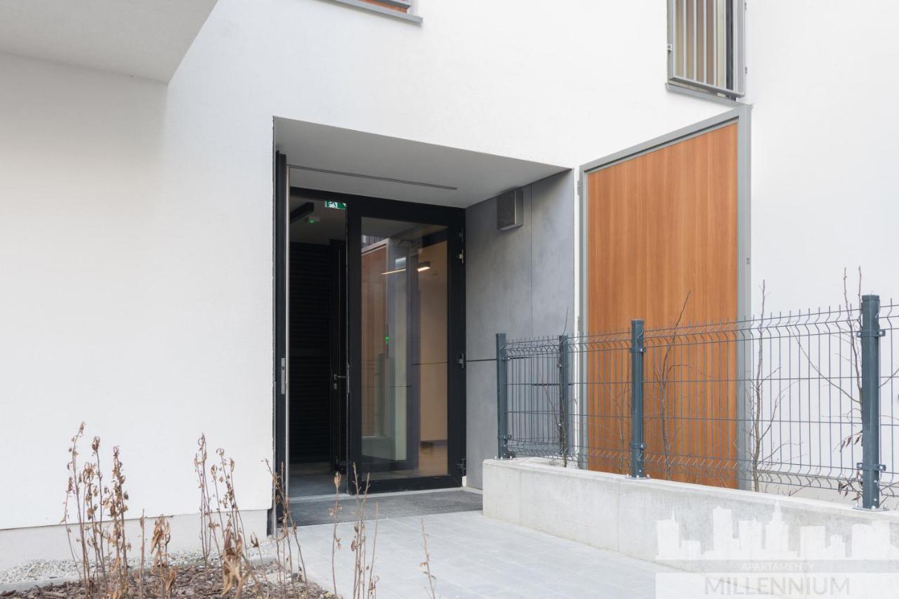Ferienwohnung Millennium Awangarda Grey Warschau Exterior foto